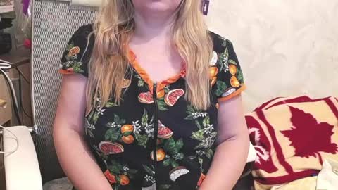 Snapshot of nimfalove chatting on 05-17-26, 12:19 Nimfalove online show from 05-17-26, 12:19