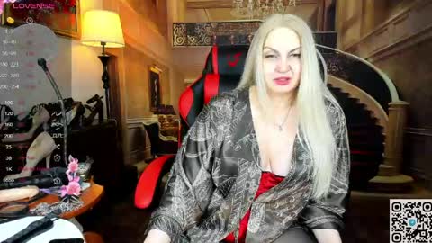 Nina online show from 05-17-26, 03:04