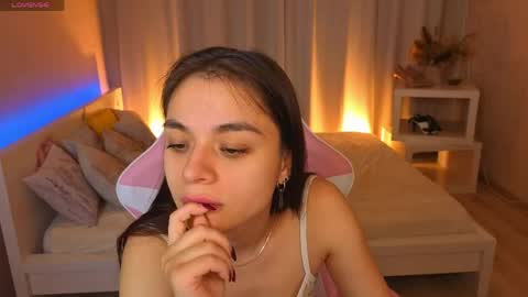 Snapshot of nina_fierce chatting on 05-13-26, 01:25 Ketrin online show from 05-13-26, 01:25