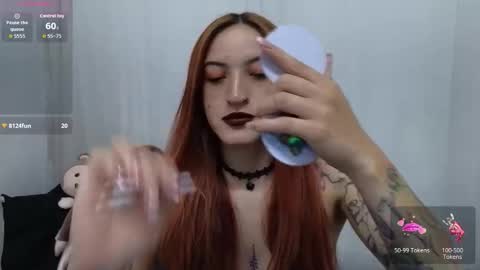 Ninaa fox online show from 11-20-25, 03:23