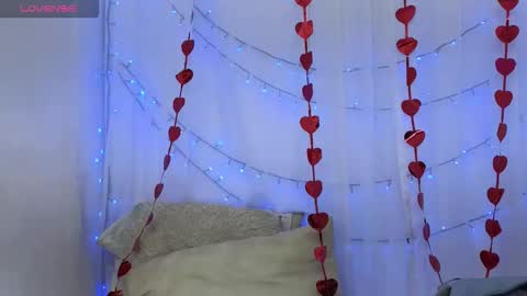 Ninaa fox online show from 03-02-26, 04:25