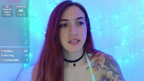 Ninaa fox online show from 04-16-26, 09:50