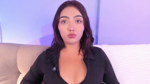 Nina Angel online show from 04-17-26, 03:04