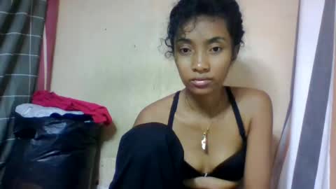 Snapshot of ninaeaa chatting on 06-18-26, 09:25 ninaeaa online show from 06-18-26, 09:25