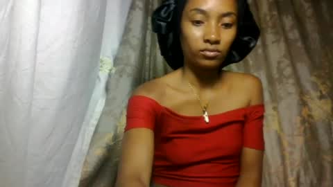 Snapshot of ninaeaa chatting on 06-25-26, 01:15 ninaeaa online show from 06-25-26, 01:15