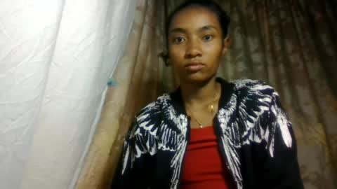 Snapshot of ninaeaa chatting on 06-26-26, 01:26 ninaeaa online show from 06-26-26, 01:26