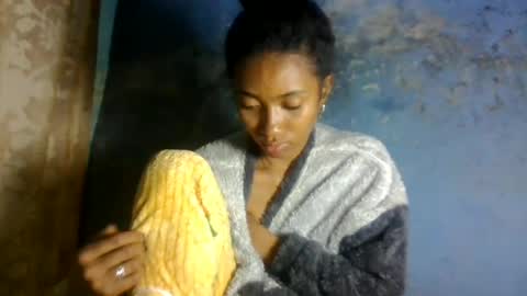 Snapshot of ninaeaa chatting on 07-10-26, 06:21 ninaeaa online show from 07-10-26, 06:21