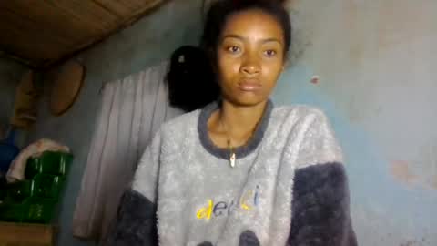 Snapshot of ninaeaa chatting on 07-12-26, 04:03 ninaeaa online show from 07-12-26, 04:03