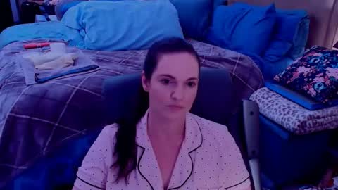 Nina Jaymes online show from 05-17-26, 09:55
