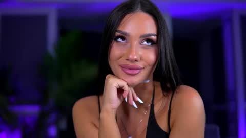 Snapshot of ninasolenne chatting on 06-18-26, 07:29 Ninna online show from 06-18-26, 07:29
