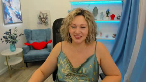 Snapshot of ninastarle chatting on 03-11-26, 05:02 ninastarle online show from 03-11-26, 05:02