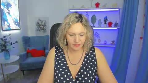 Snapshot of ninastarle chatting on 03-13-26, 12:45 ninastarle online show from 03-13-26, 12:45