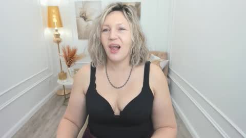 Snapshot of ninastarle chatting on 03-26-26, 04:18 ninastarle online show from 03-26-26, 04:18