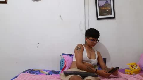 nini_smith online show from 04-03-26, 04:43