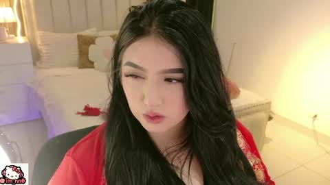 Snapshot of ninna_sweet_ chatting on 04-15-26, 12:45 Nina online show from 04-15-26, 12:45