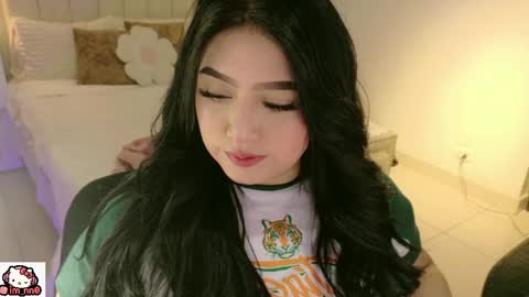 Snapshot of ninna_sweet_ chatting on 04-16-26, 12:39 Nina online show from 04-16-26, 12:39