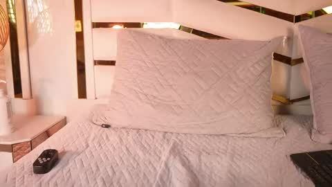 Nixx  online show from 04-19-26, 06:10