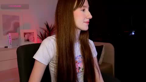 Snapshot of nixxora chatting on 06-18-26, 02:32 Nixxora online show from 06-18-26, 02:32
