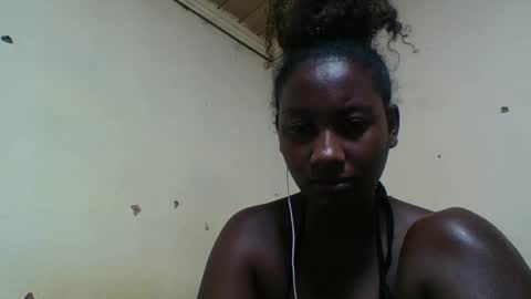 Snapshot of njaras chatting on 05-25-26, 09:10 njaras online show from 05-25-26, 09:10