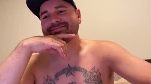 Snapshot of njerseydude82 chatting on 10-16-25, 08:59 Jason online show from 10-16-25, 08:59