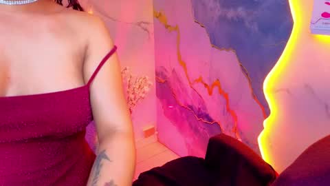 Noa  online show from 03-31-26, 01:44