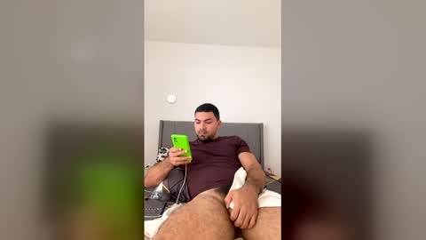 noah_3050 online show from 06-11-26, 03:21