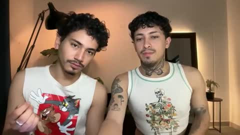 noah_and_steven online show from 05-25-26, 03:51