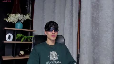 Noah Brigth online show from 02-15-25, 07:06