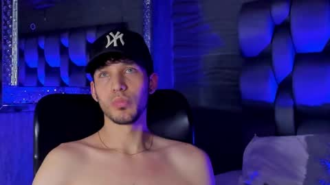 Noah Brigth online show from 10-27-25, 05:55