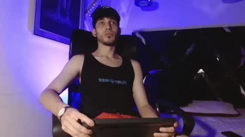 Noah Brigth online show from 11-06-25, 03:07