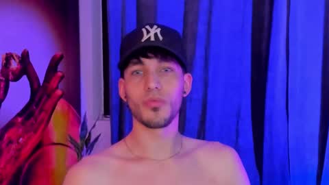 Noah Brigth online show from 11-20-25, 01:17