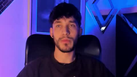 Noah Brigth online show from 12-15-25, 02:49