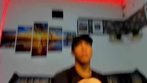 noah_flynn1 online show from 02-11-26, 12:43