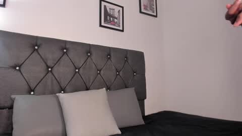 noah_johes online show from 02-20-26, 03:36