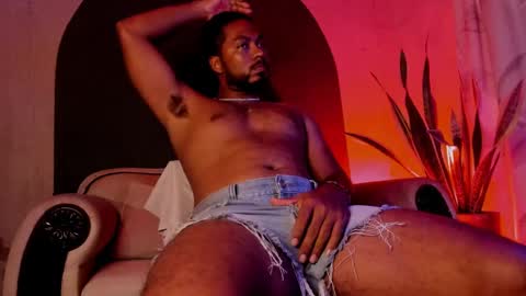 Noah online show from 01-28-25, 02:00