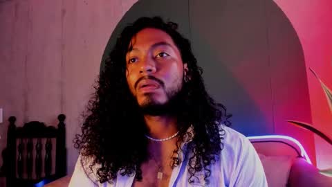 Noah online show from 02-01-25, 09:19