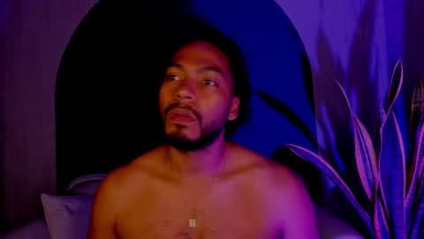 Noah online show from 03-08-25, 01:28