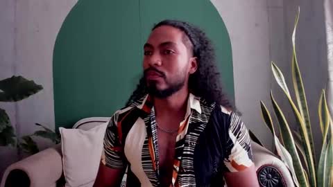 Noah online show from 11-19-25, 04:51