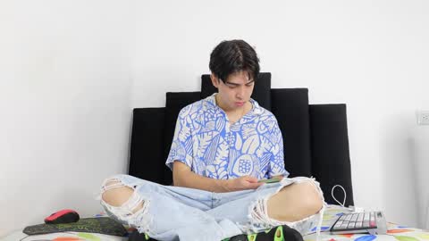 Noah online show from 09-24-25, 09:29