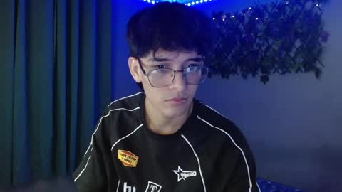 noah online show from 04-10-26, 04:06