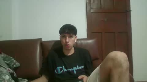 Snapshot of noah_mod chatting on 05-17-26, 12:52 noah_mod online show from 05-17-26, 12:52