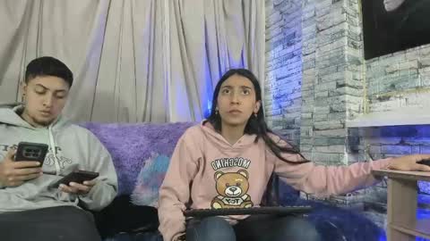 Noahandbunny online show from 05-15-26, 11:39