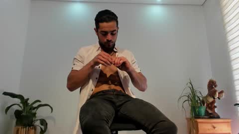 LIAM- noah online show from 03-19-26, 01:26