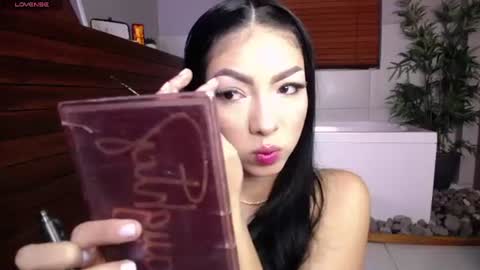 Noa Stone online show from 06-15-26, 04:04