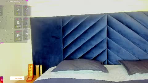 Noa Stone online show from 06-28-26, 01:33