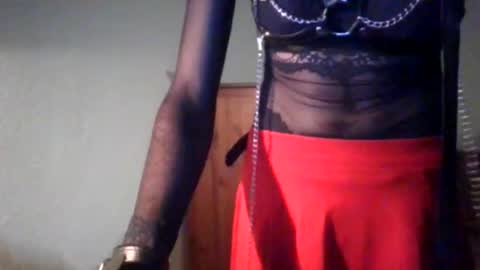Nomie Fox online show from 12-19-25, 02:18