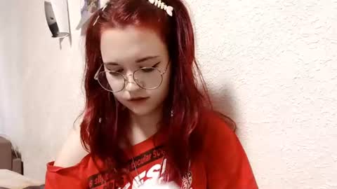Emma online show from 07-16-26, 09:04