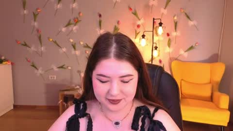 Snapshot of noirwhisper chatting on 06-25-26, 03:28 noirwhisper online show from 06-25-26, 03:28
