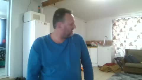 Nollie online show from 05-09-26, 09:58