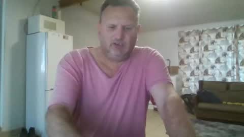 Nollie online show from 05-15-26, 05:25